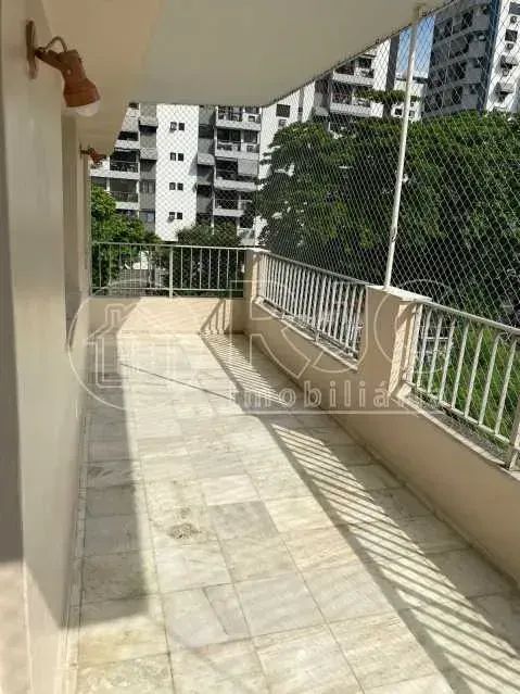 Frente 2 quartos suite varandão vaga - amplo 95m2 - Foto 3