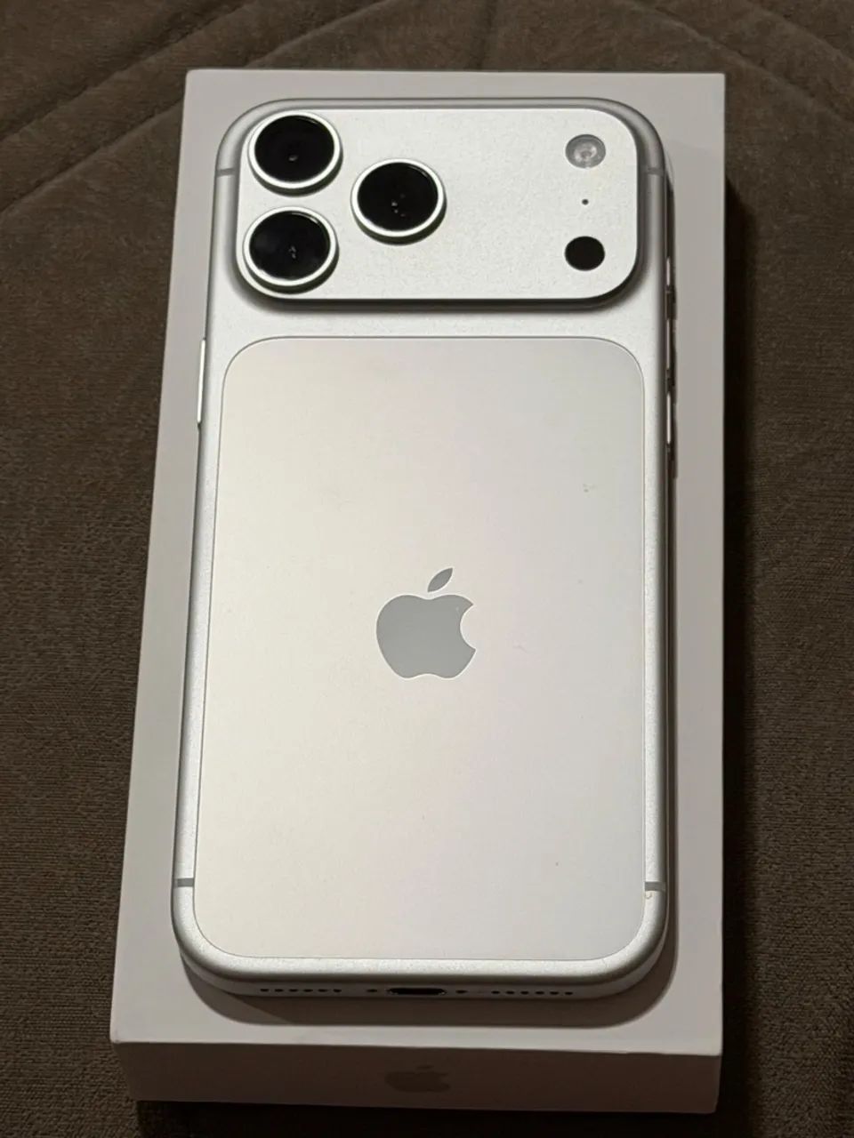 Oportunidade iPhone 17 pro max 256gb - Foto 5