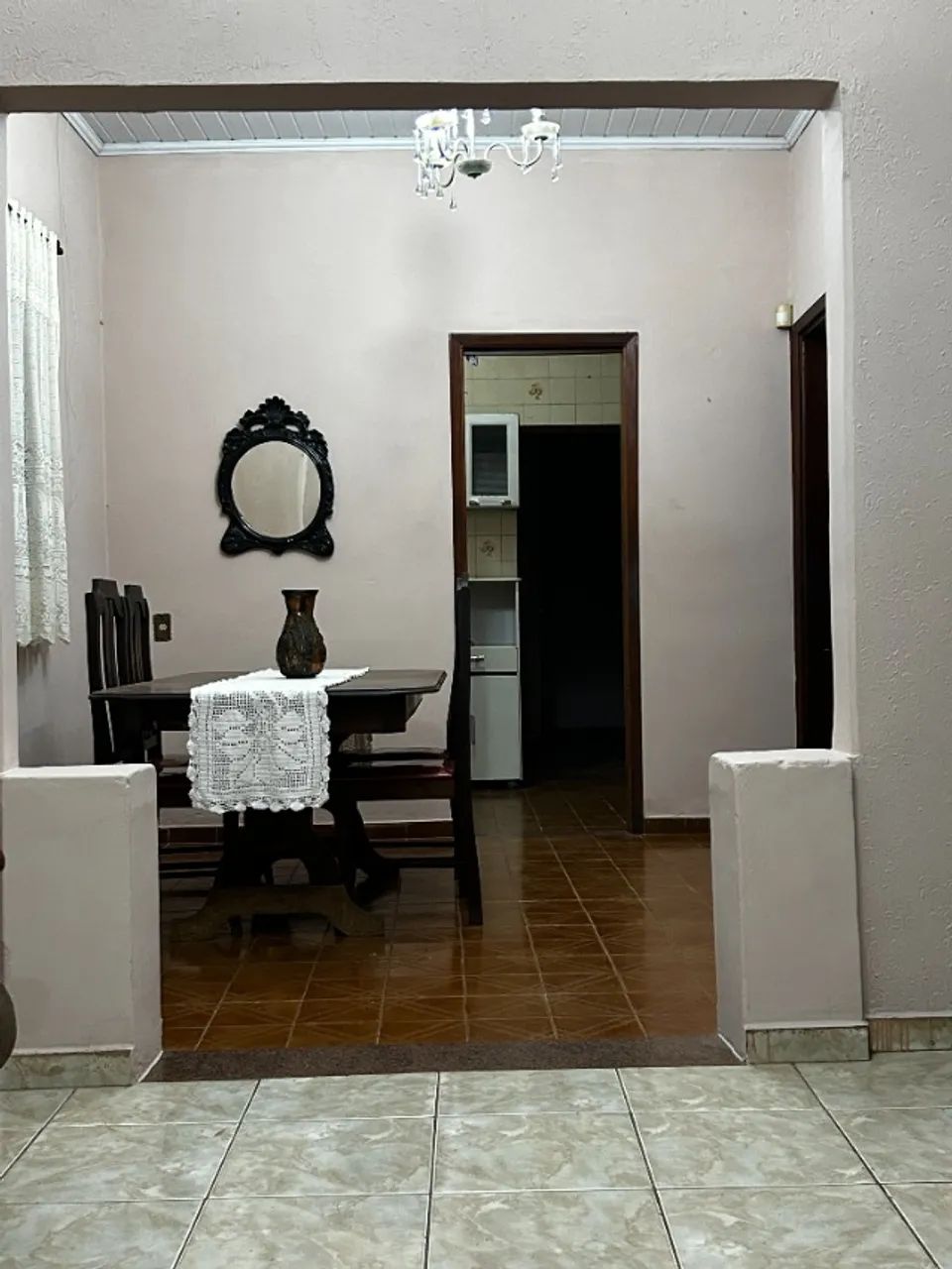 Aluguel  Casa no Centro Araguari  3 quartos garagem - Foto 4