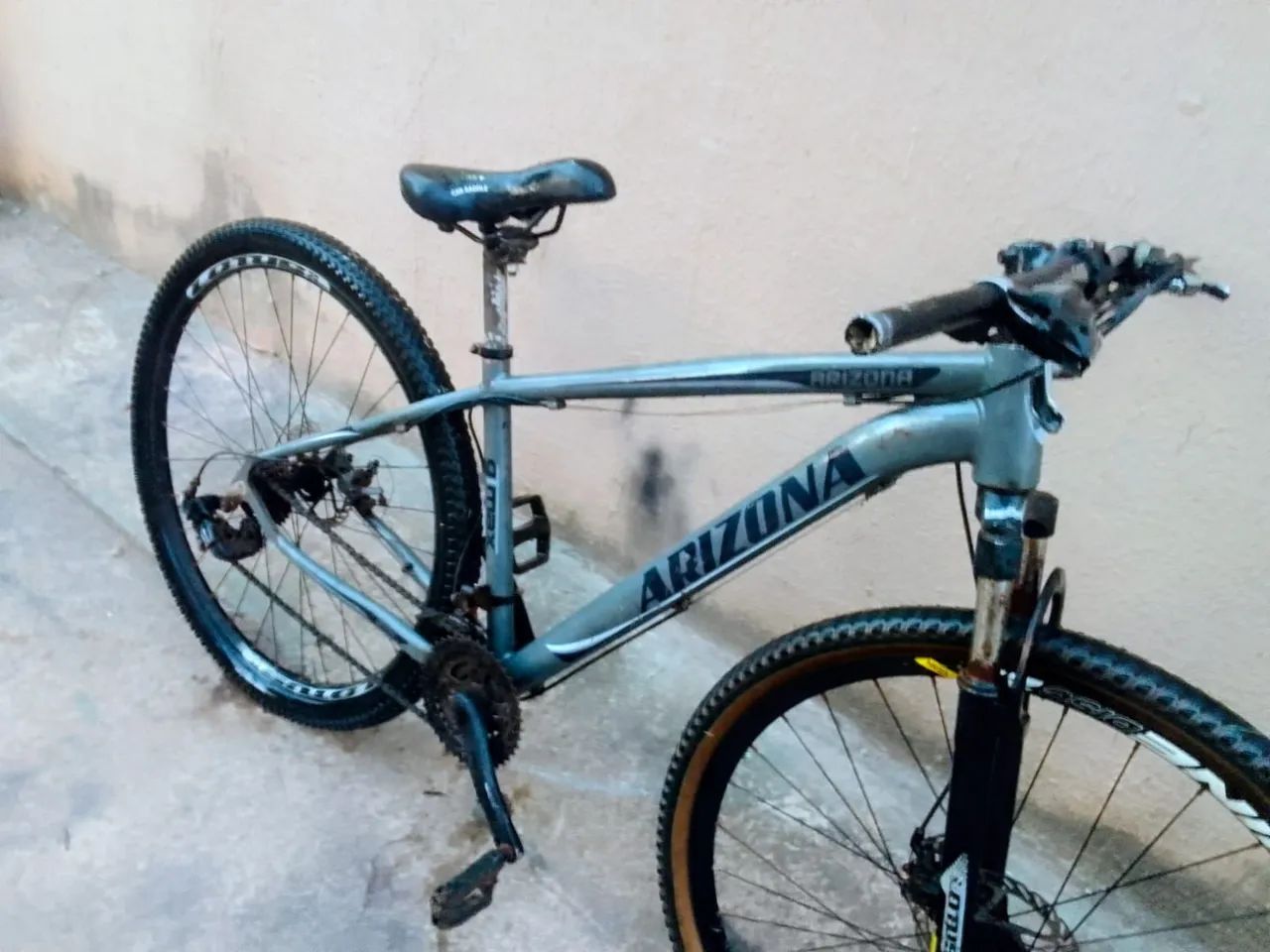 Vende se lotus aro 29