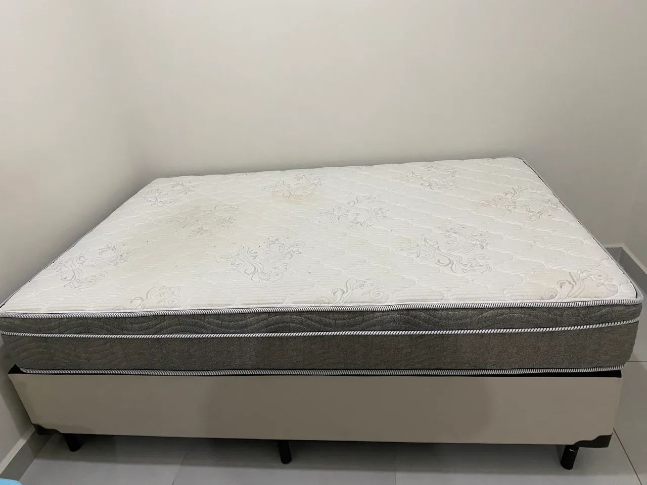 Cama box 