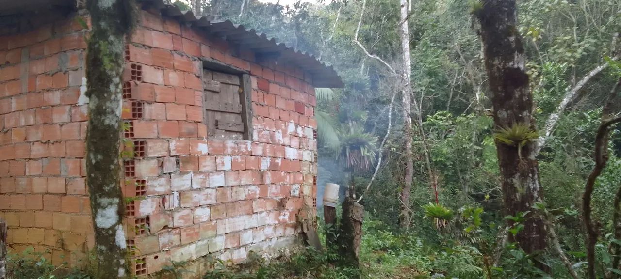 Lindo terreno com ótimo preço a venda em Juquitiba sao Paulo.