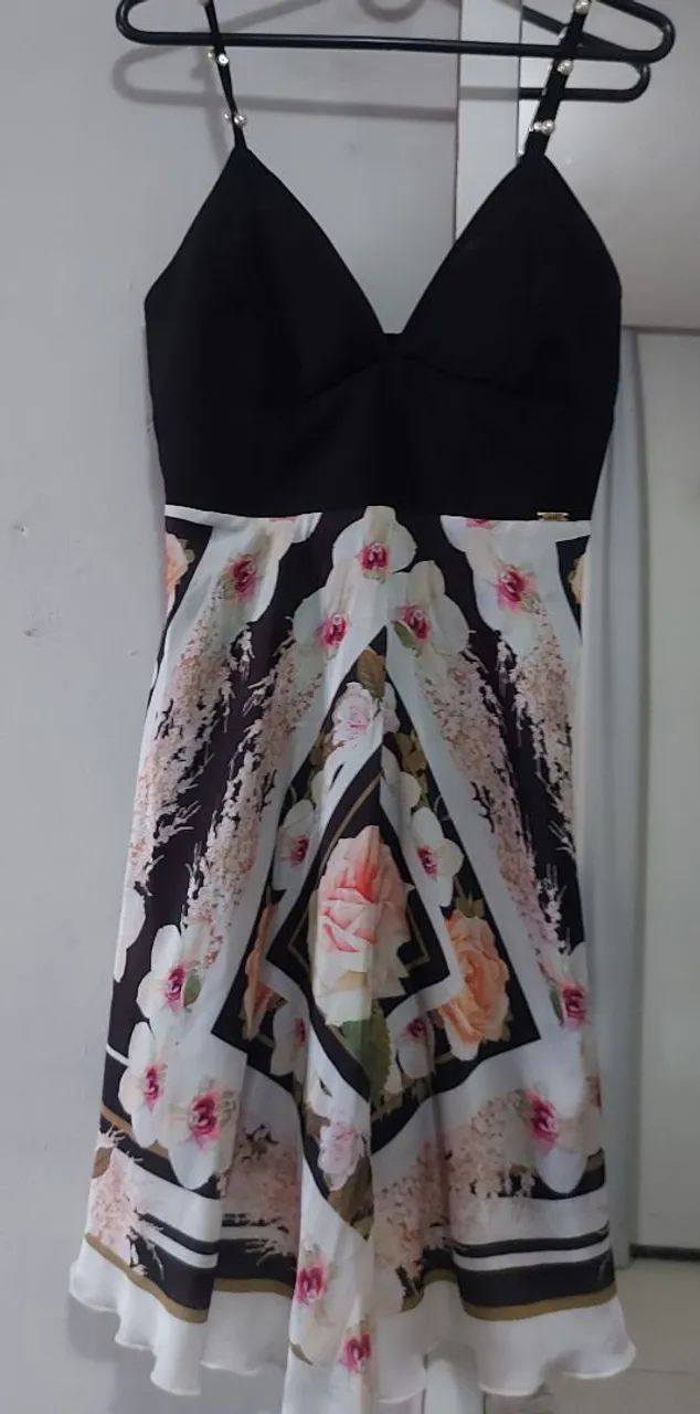 Vestidos e macaquinhos - Foto 2