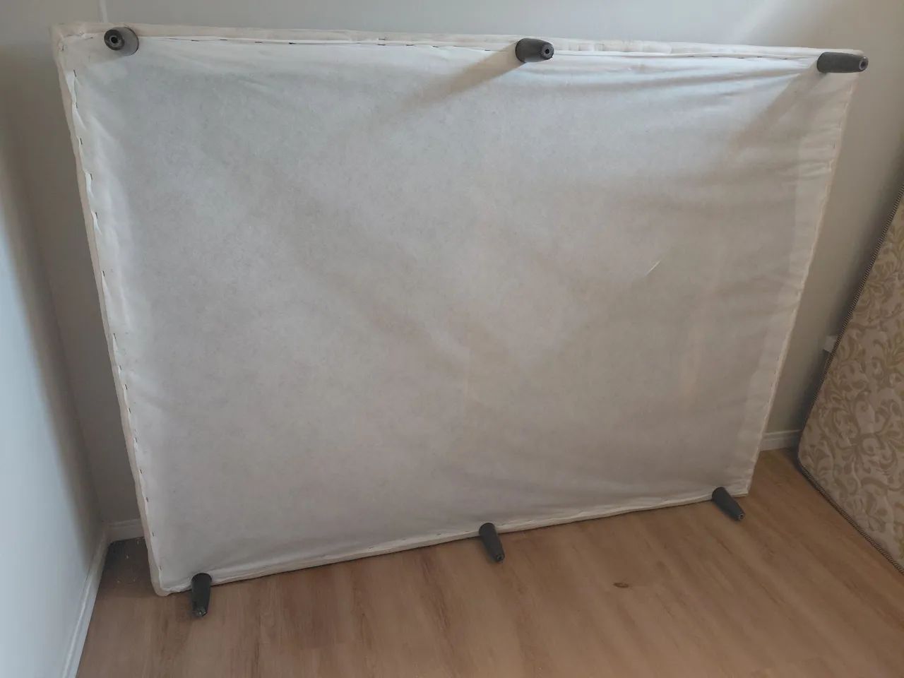 Cama Box Usada sem Colchão  - Foto 3