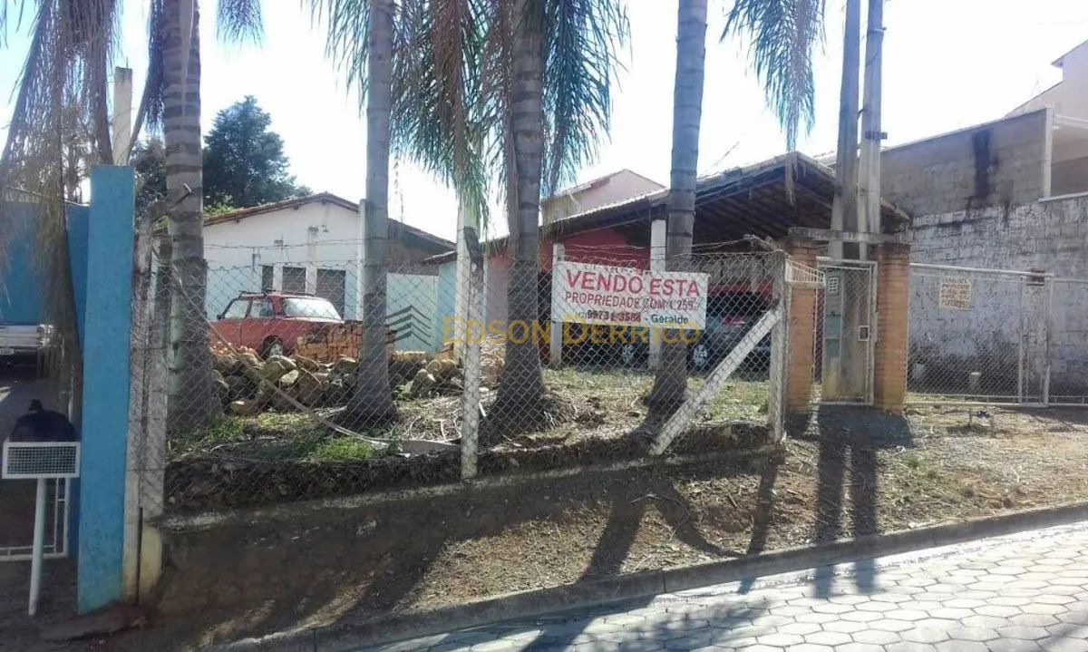 Galpão à Venda, Cruz - Lorena