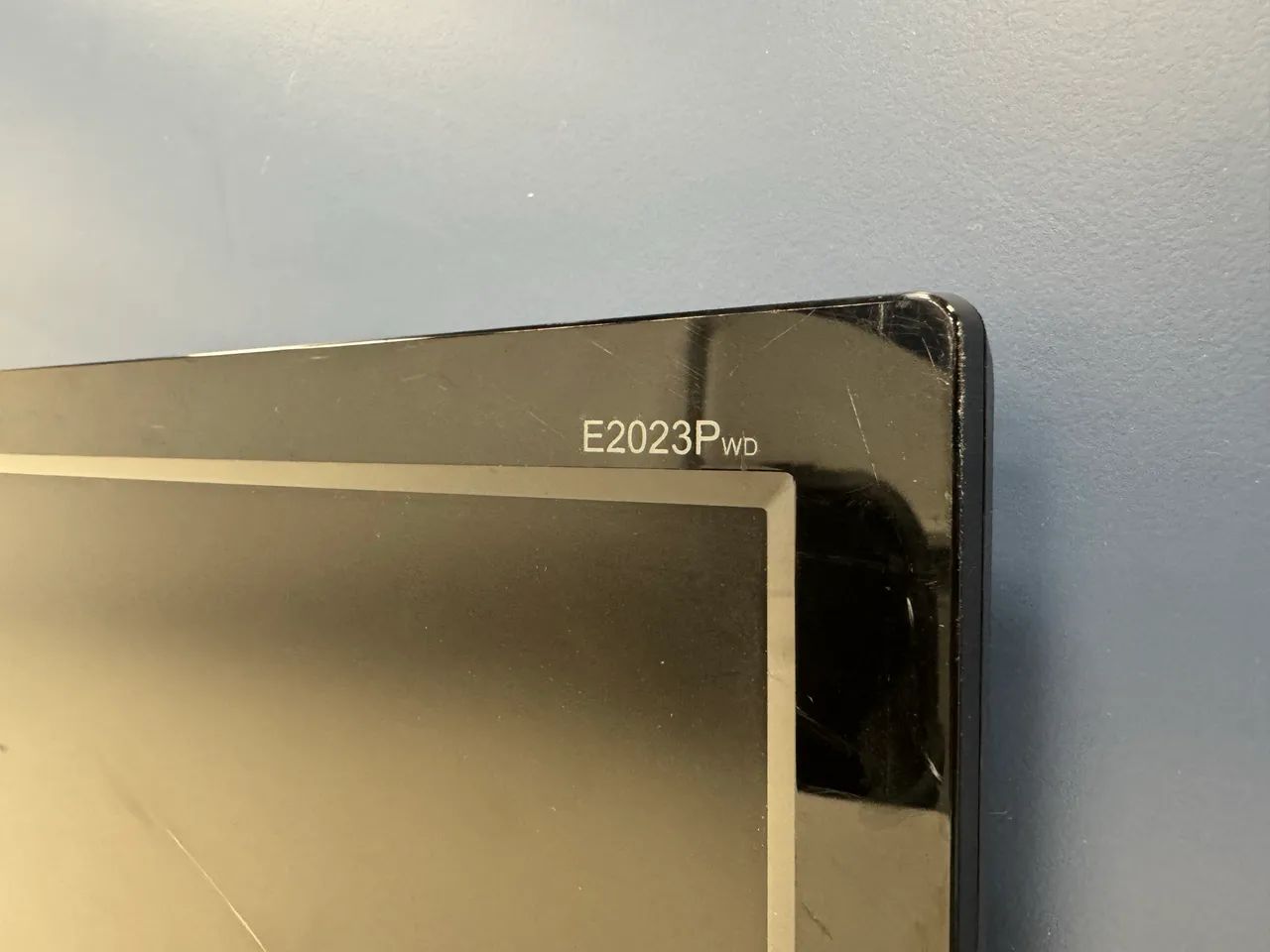 Monitor AOC E2023PWD de 19,5 polegadas - Foto 2