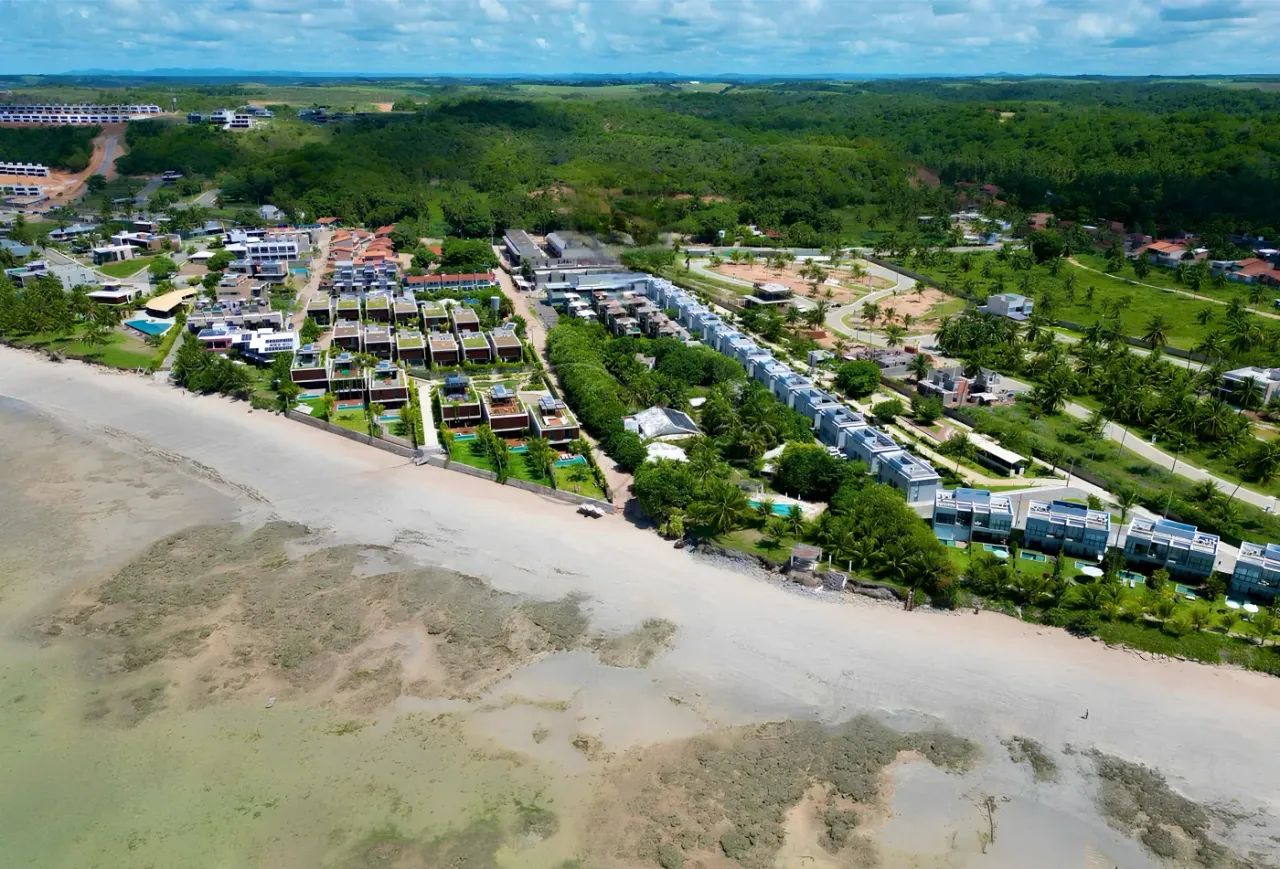 Casa Triplex Mobiliada com Rooftop e piscina à venda no TABOA - CASAS MILAGRES
