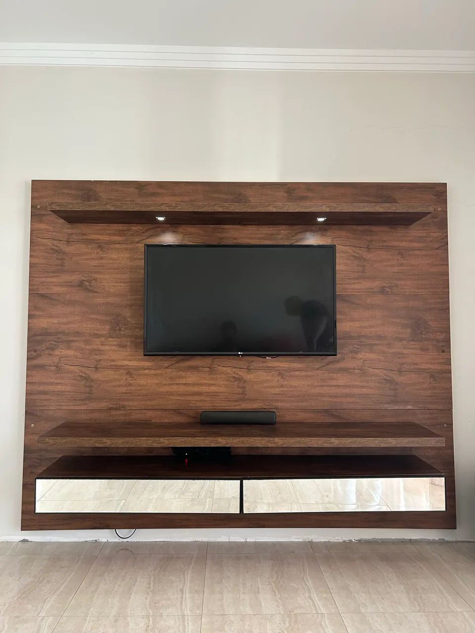 Painel TV 2 gavetas