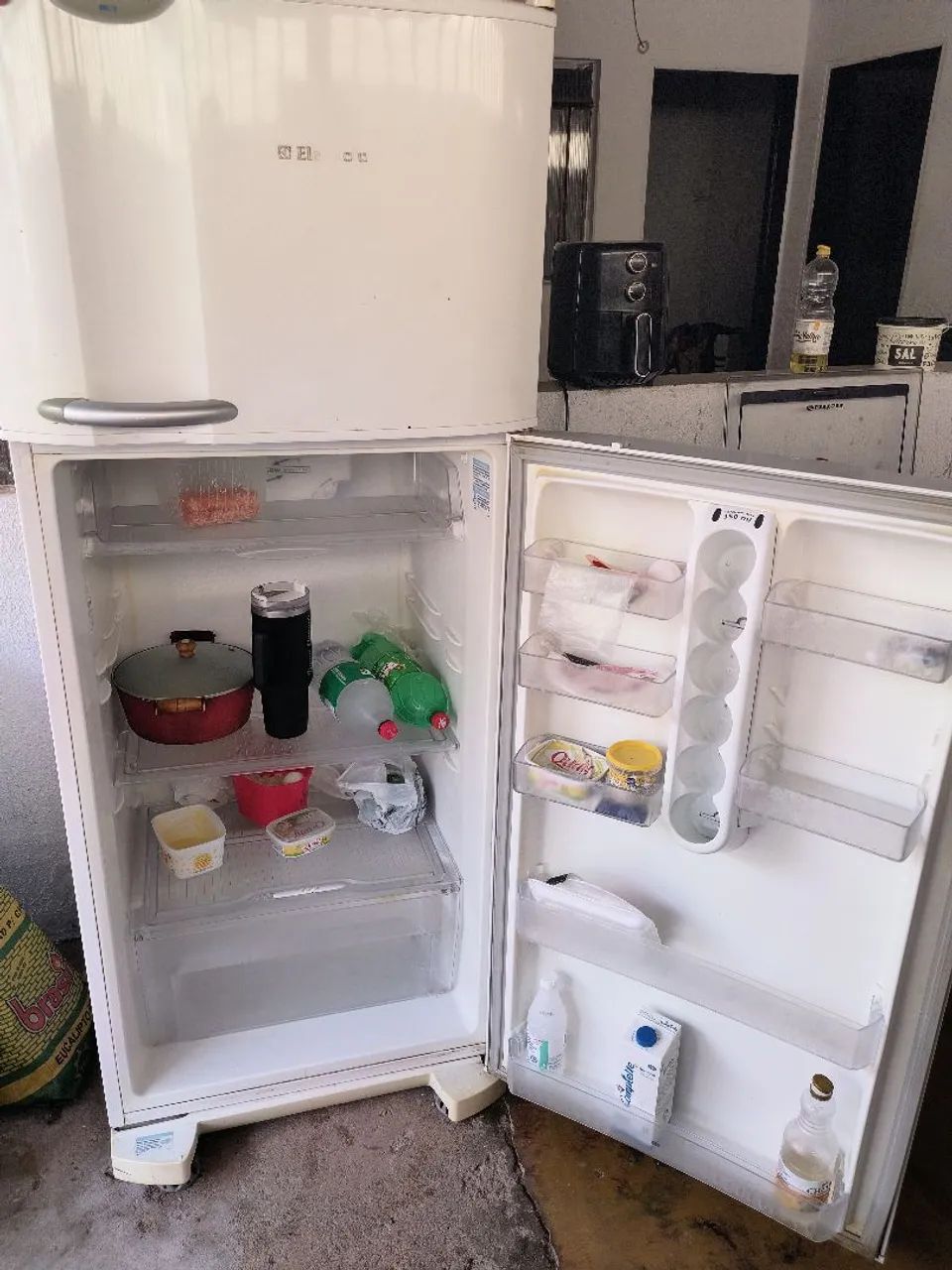 Vendo geladeira  - Foto 2