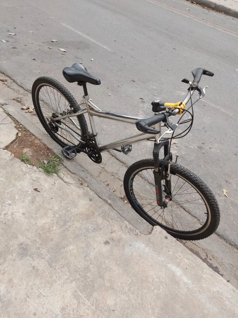 Bicicleta aro 26 - Foto 2