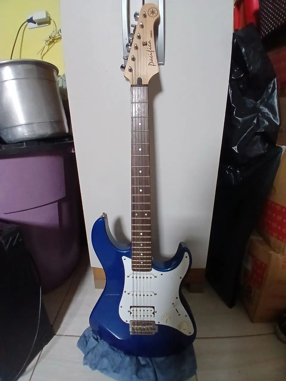 Guitarra yamaha  - Foto 2