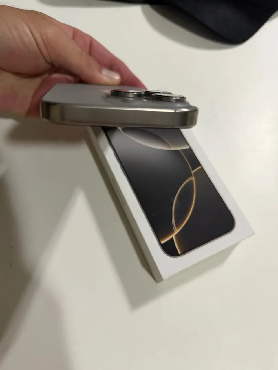 Vendo iPhone 16 pro 256G - Foto 4