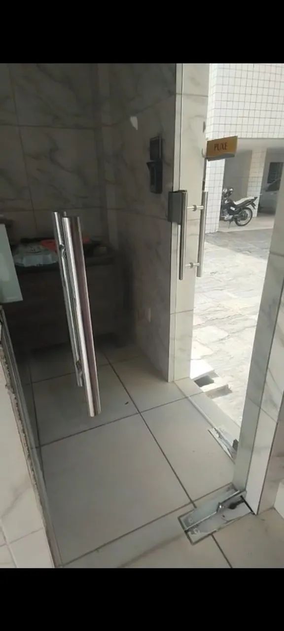 Ajuste e Troca de Mola para Porta de Vidro | Serviço Profissional - Foto 2