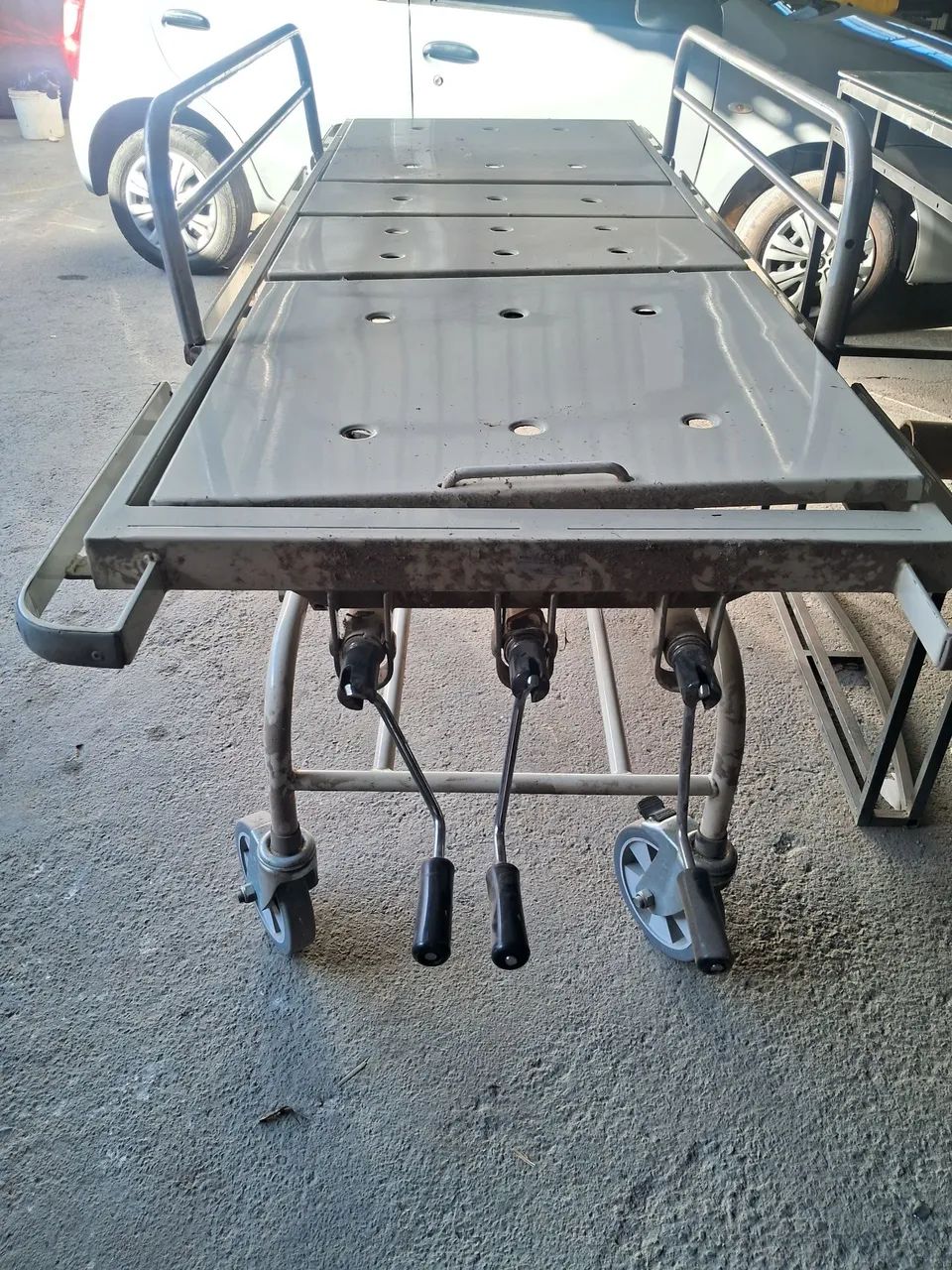Cama hospitalar para vender rápido  - Foto 2