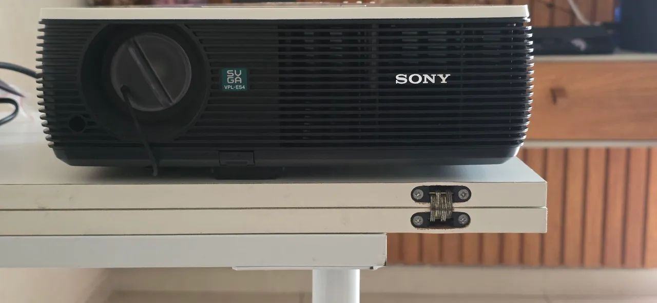 Projetor Sony VOL-ES4