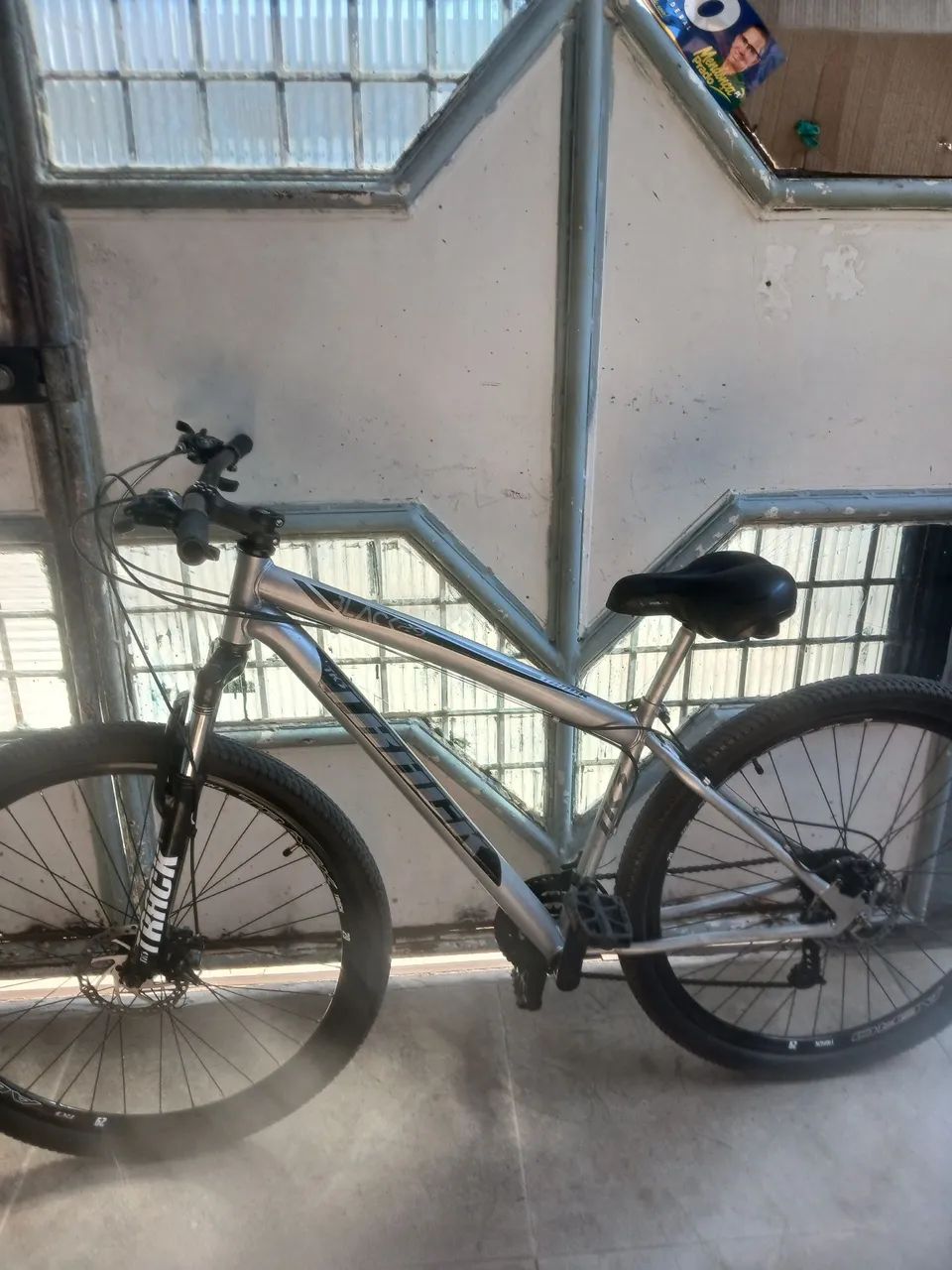 Vendo bicicleta aro 29  - Foto 3