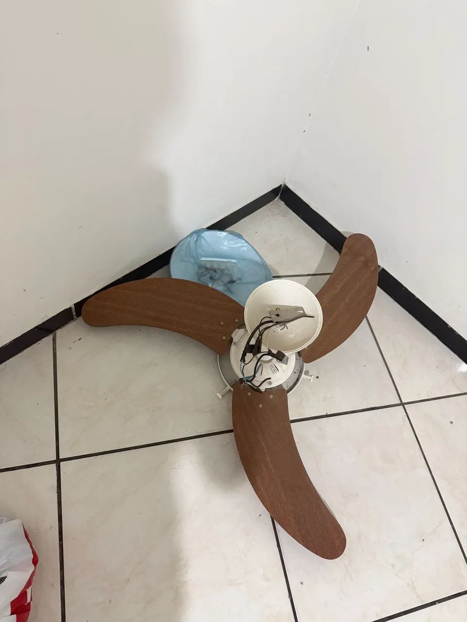 Ventilador de teto Delta Ventus 3 - 3 pás 