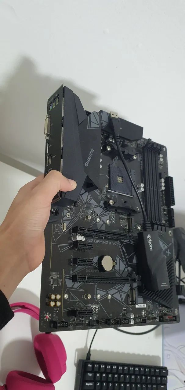 B550 gigabyte gaming v2491850667267860481