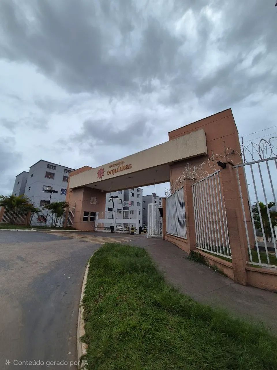 Condominio orquídeas com Quintal
