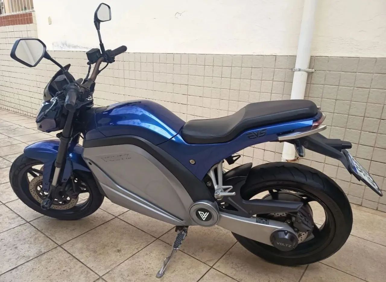 Vendo EVS com 2 baterias  - Foto 2