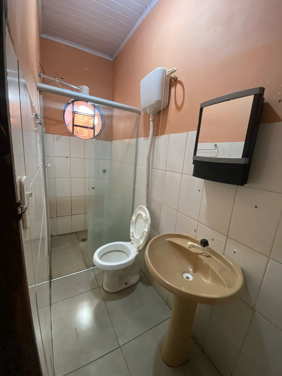 ALUGA-SE CASA NO VILA NOVA ? - Foto 4