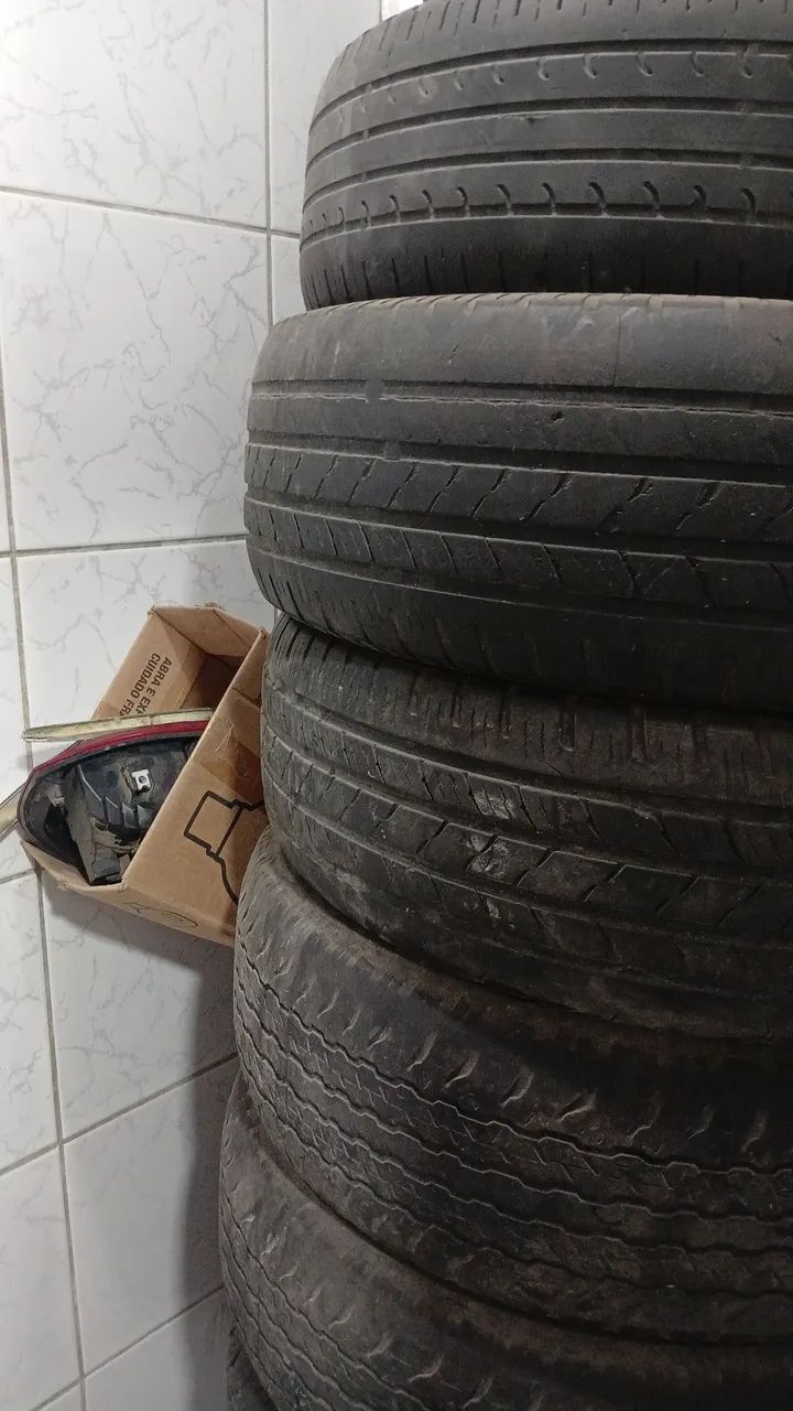 Cadeira de plásticos  - Foto 4