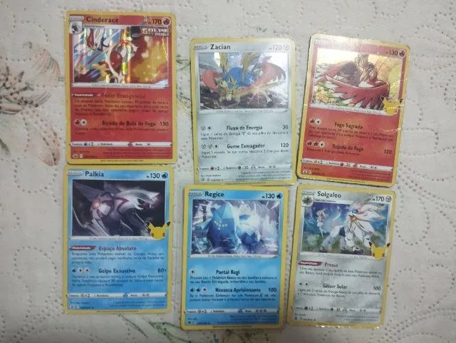 22 figurinhas raras de pokémon  - Foto 5