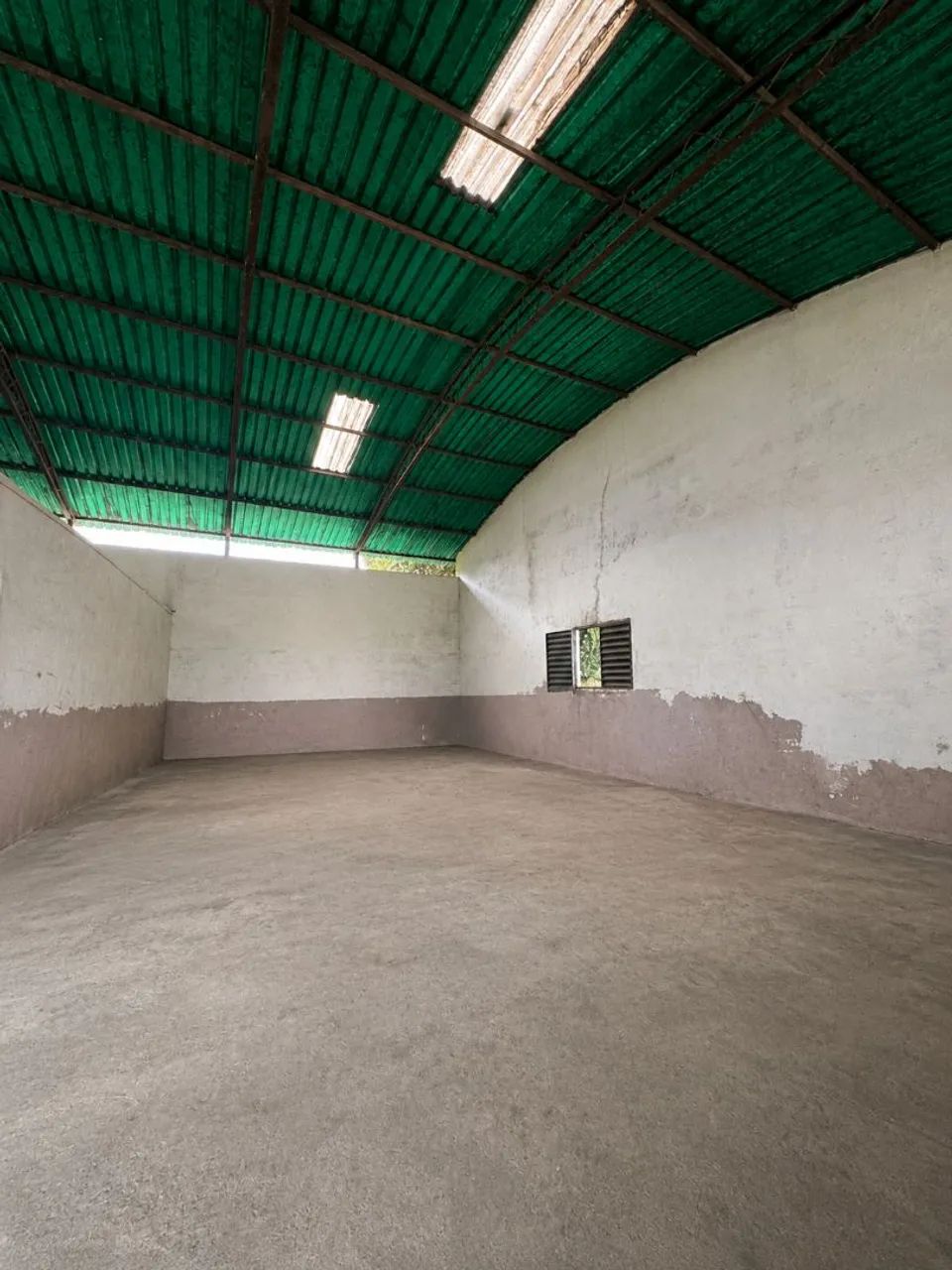 Prédio em Pacaraima. Venda ou Aluguel. Aluga-se por espaços.  - Foto 2