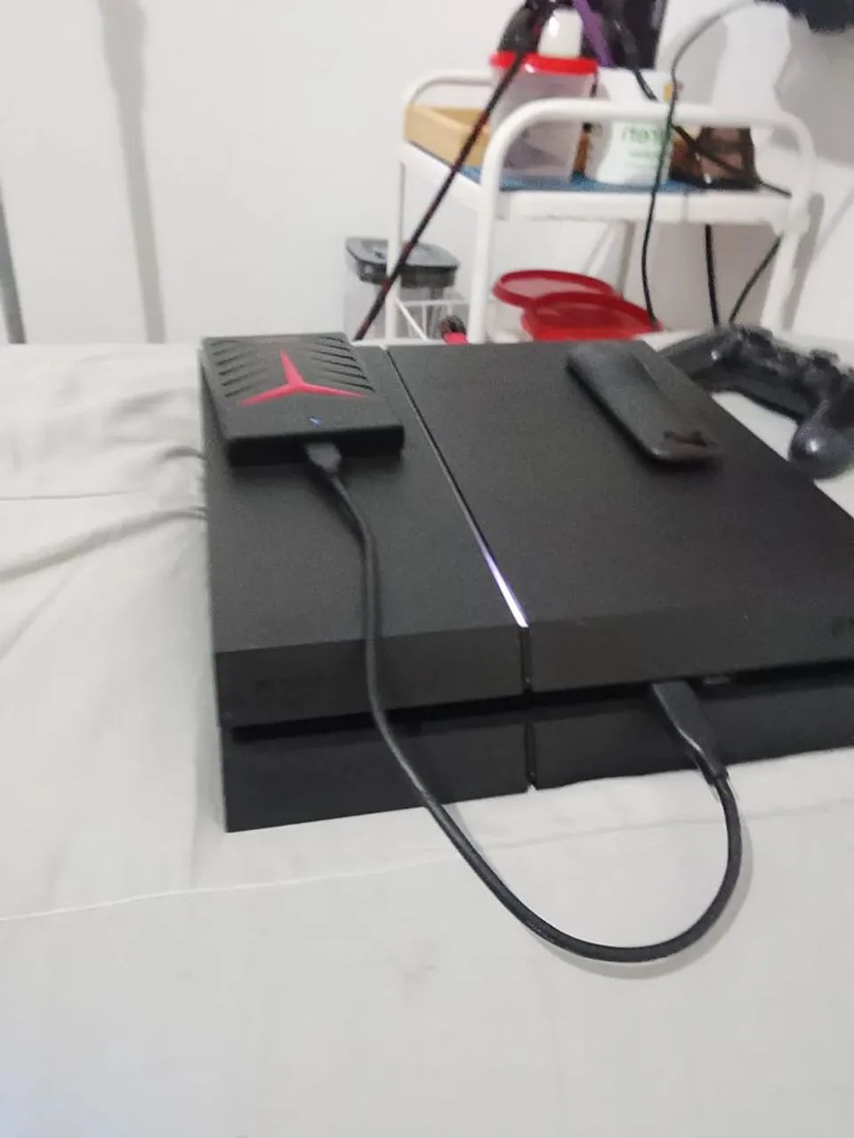 Playstation 4 Original + 2 Controles + 2 Jogos - Foto 3
