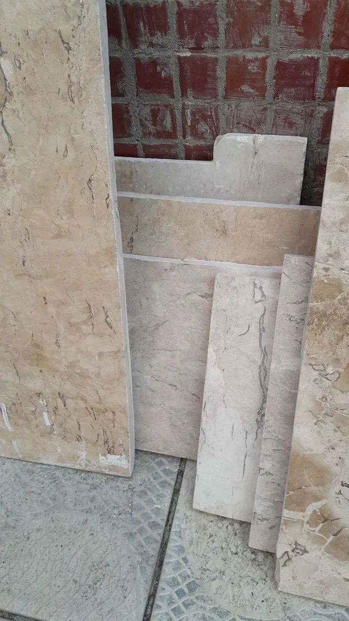 Pedaços de marmore