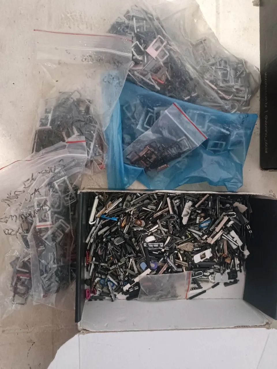 Grande lote de peças de celular  - Foto 4