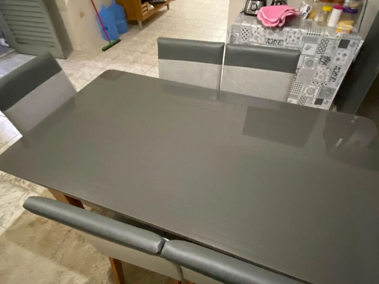 Mesa Cinza + 6 Cadeiras - Foto 3