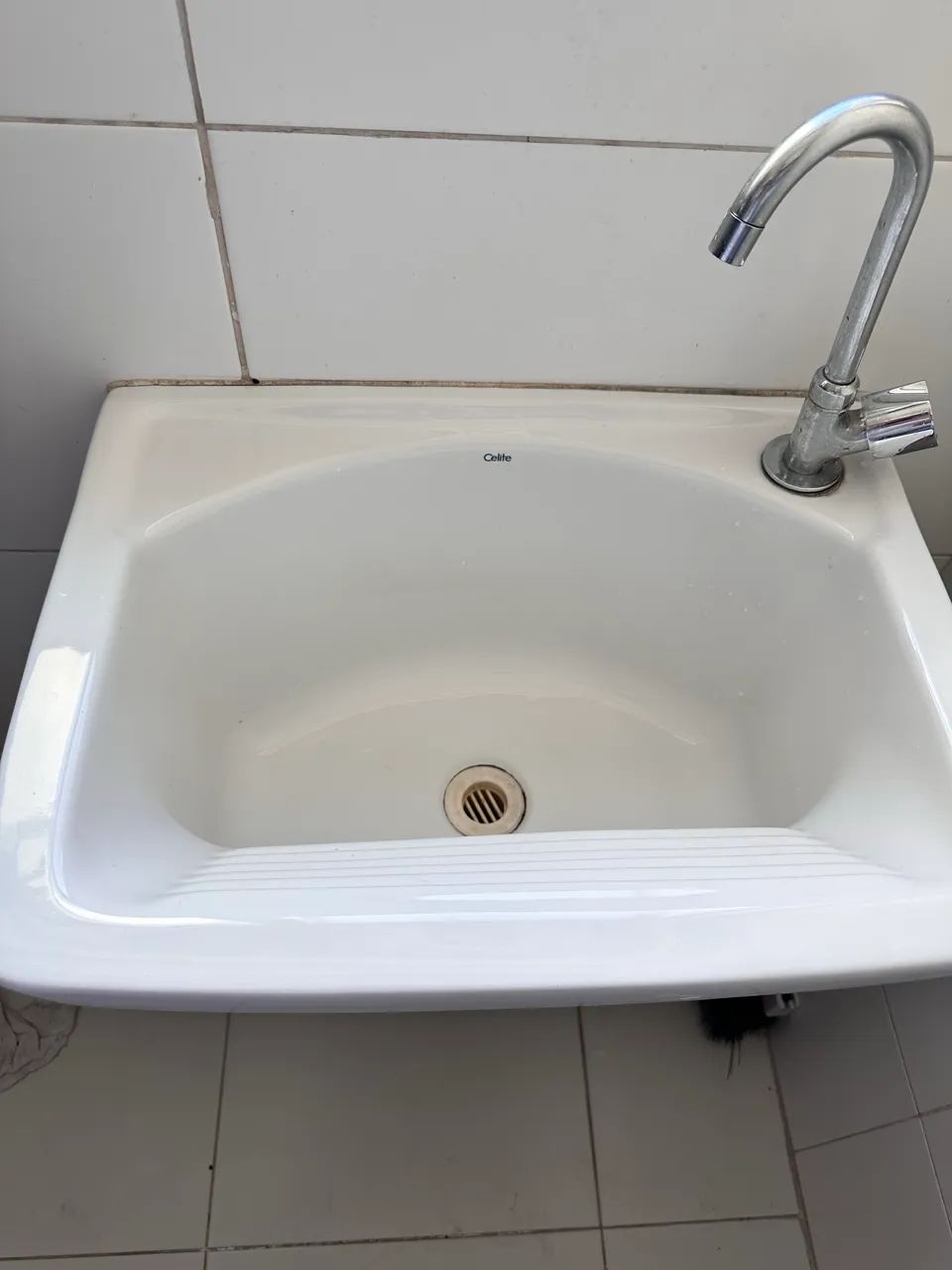 Tanque de louça celite  - Foto 3