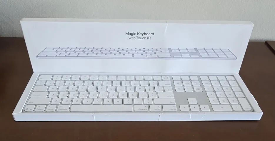 Teclado Apple Magic Keyboard Com Touch ID Numérico USB-C - Foto 3