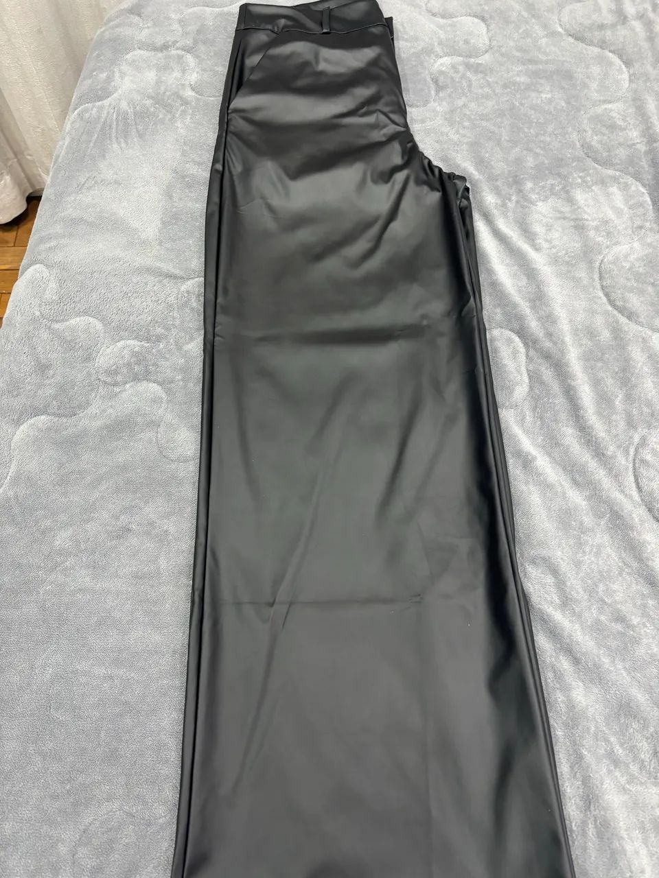 PANTALONA , PRETA, M, PU, 99,00, cintura alta. - Foto 3