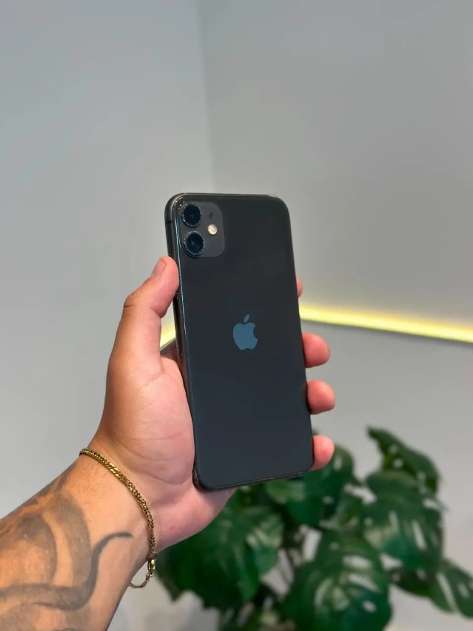 iPhone 11 64GB - Todo Original e Funcionando 100%