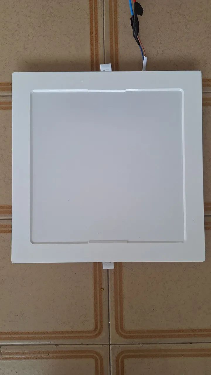 Painéis de LED de embutir - 24W