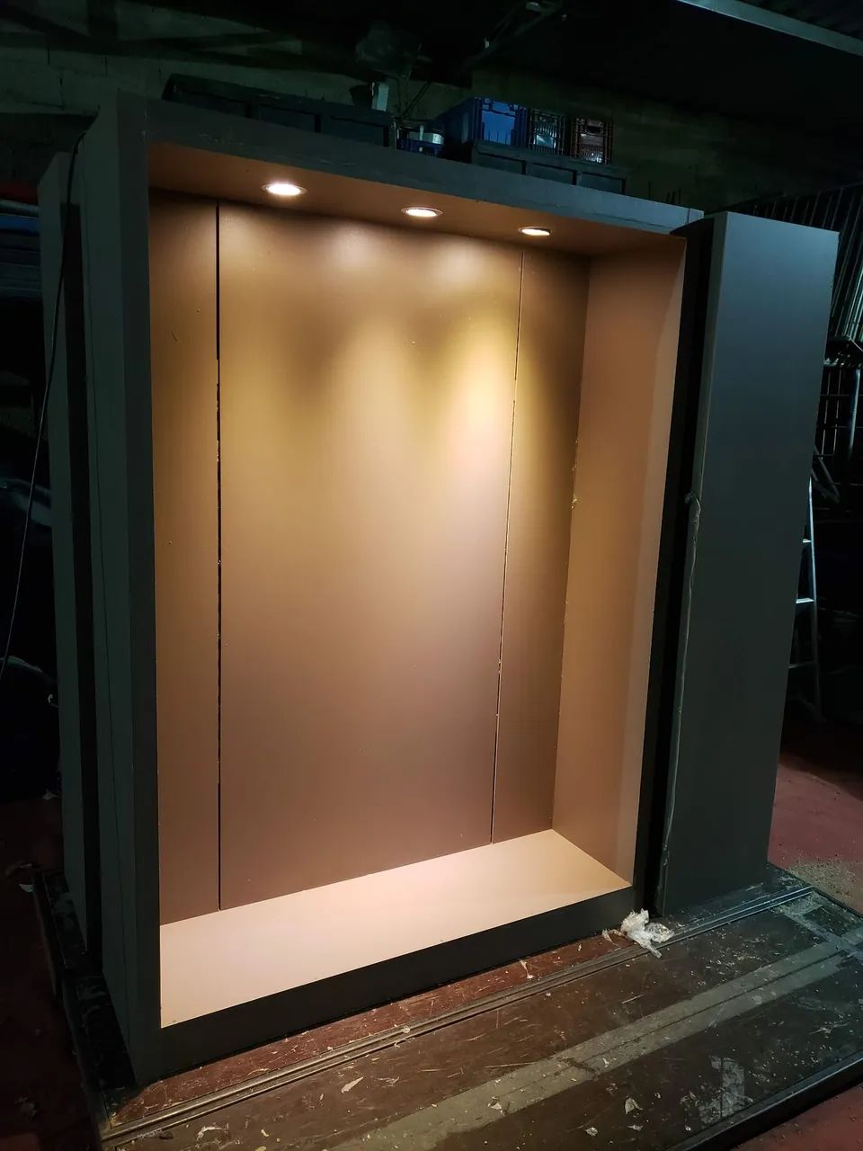 Armário Expositor MDF Reforçado com Iluminação LED - Modular / Loja