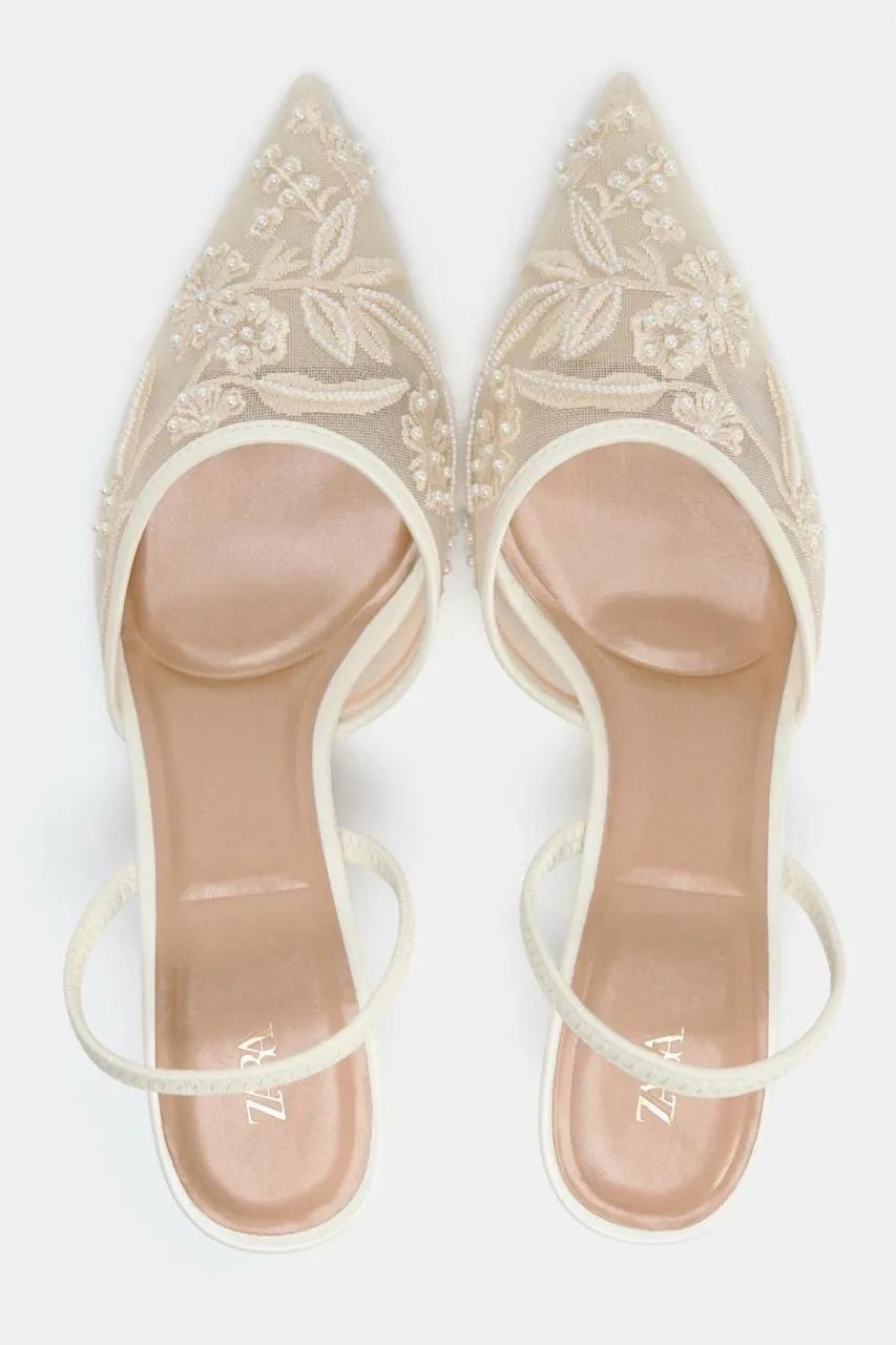 Sapato Mule com Mesh e Bordados - Tam. 37