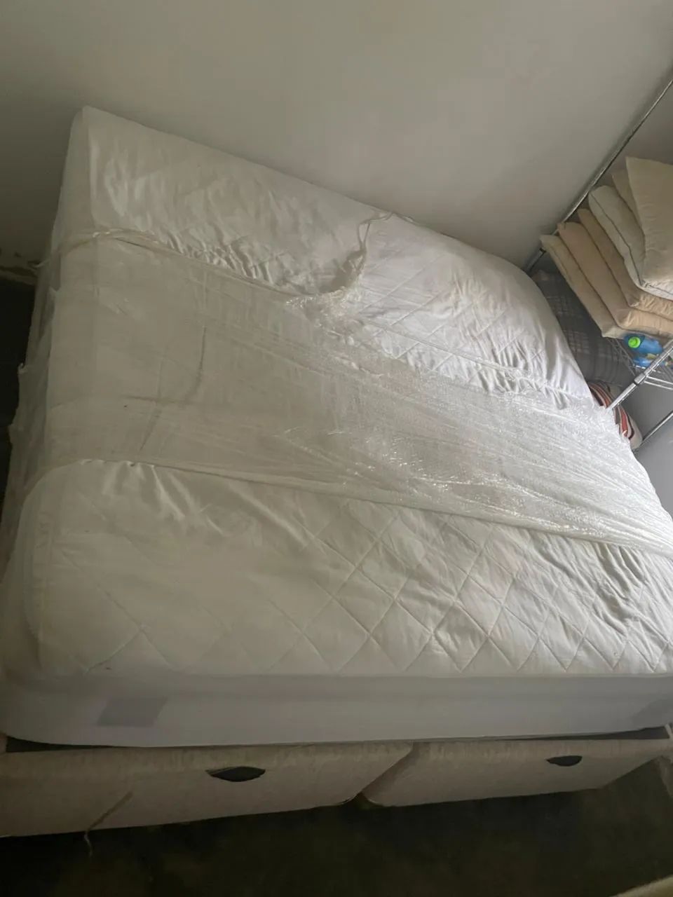 Cama Box King Size Americanflex com Baú + Colchão Balance III