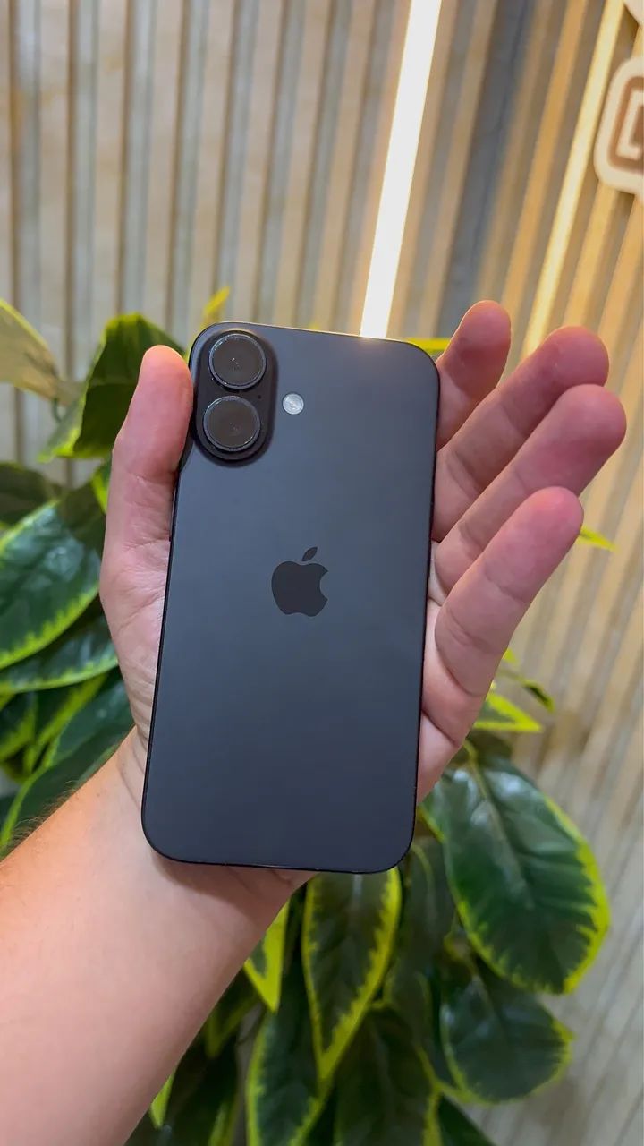 iPhone 16  - Foto 3