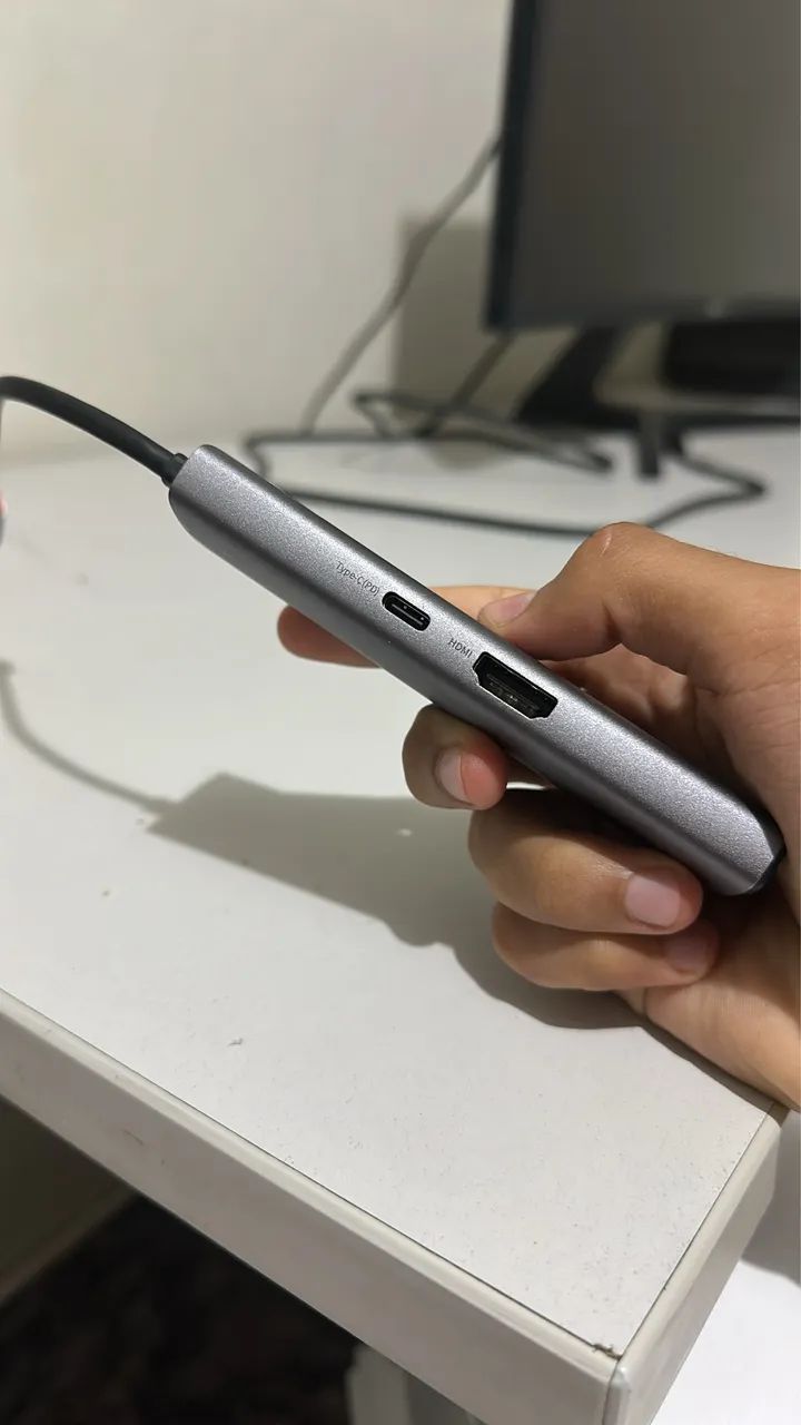 Hub Baseus 5 em 1 - USB Tipo C, HDMI 4K e 3 entradas USB 3.0
