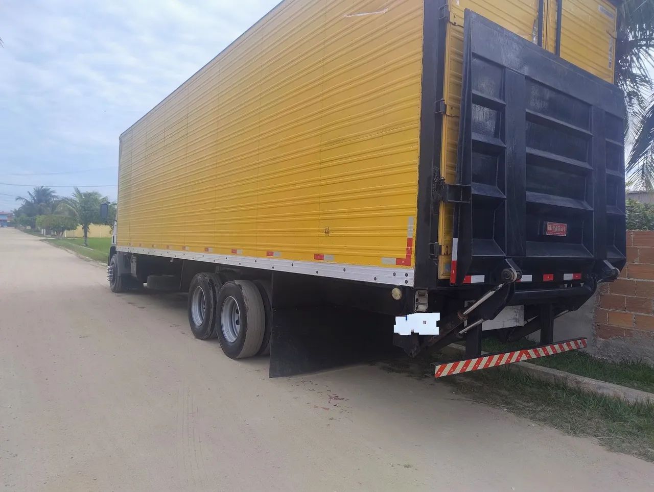 VW 23210  2003 Cummins chassis  - Foto 4