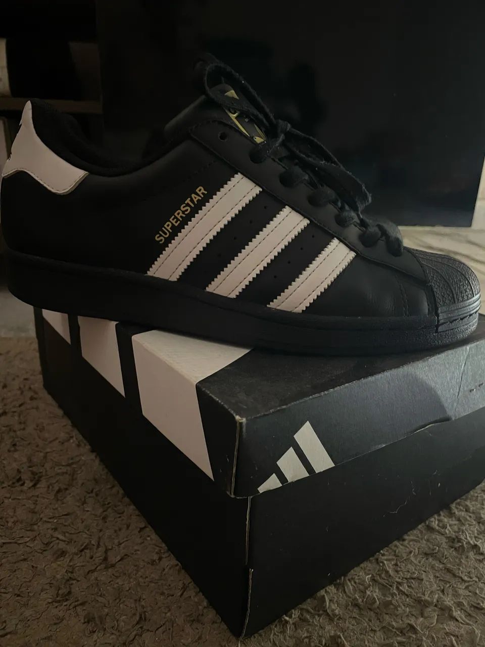 Adidas superstar