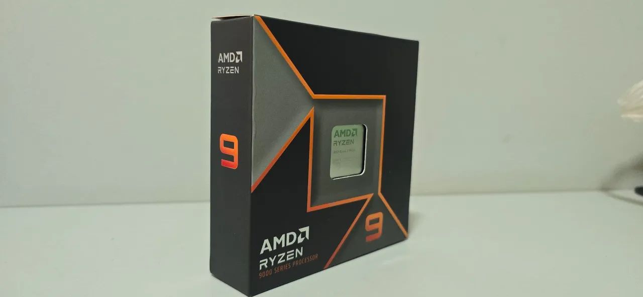 Amd - Ryzen 9 9900X - Foto 2