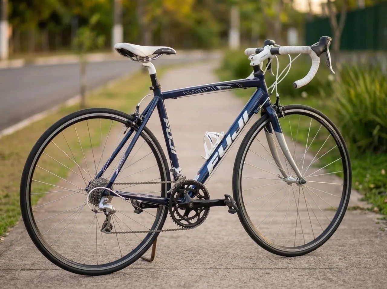 Bicicleta speed Fuji Newest