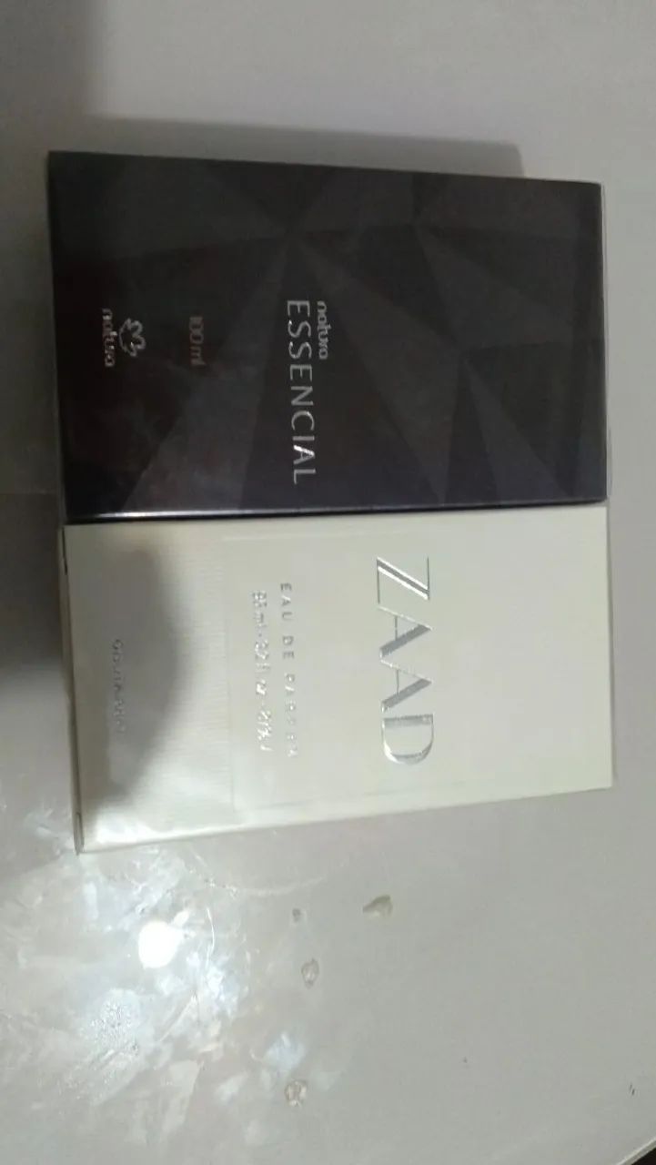 2 perfumes 