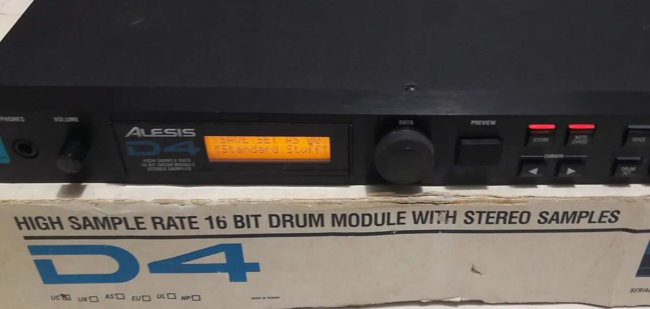 Módulo de percussão digital ALESIS D4 - Excelente! - Foto 2