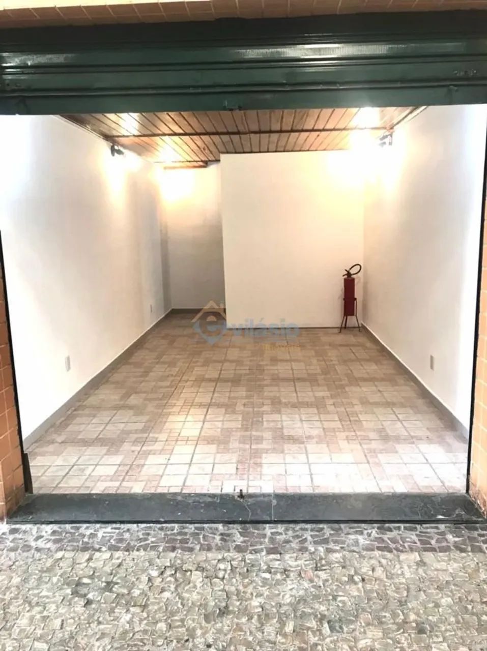 LOJA COM MEZANINHO COMERCIA NO SHOPING DONA CLARA . - Foto 4