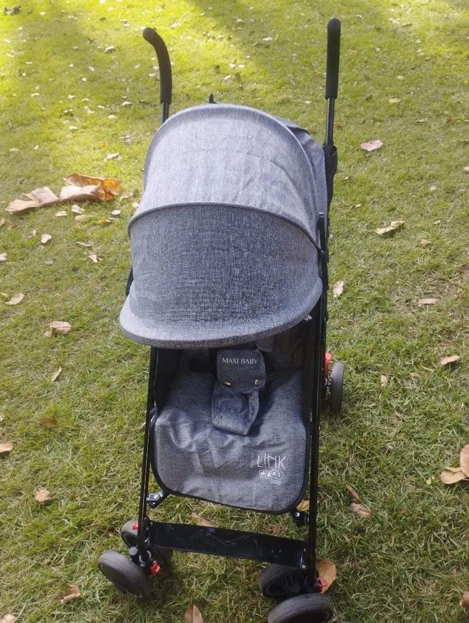 Vende-se carrinho de bebe novo - Foto 3